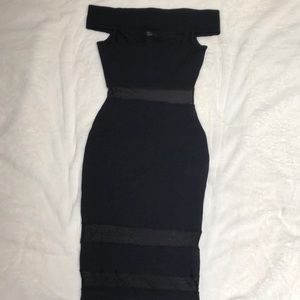 Sexy body con dress from Fashion Nova. Great condition only worn twice.